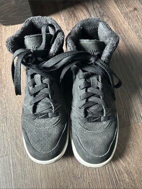 Nike Black High-Top Lace-Up Sneakers with White Midsole
